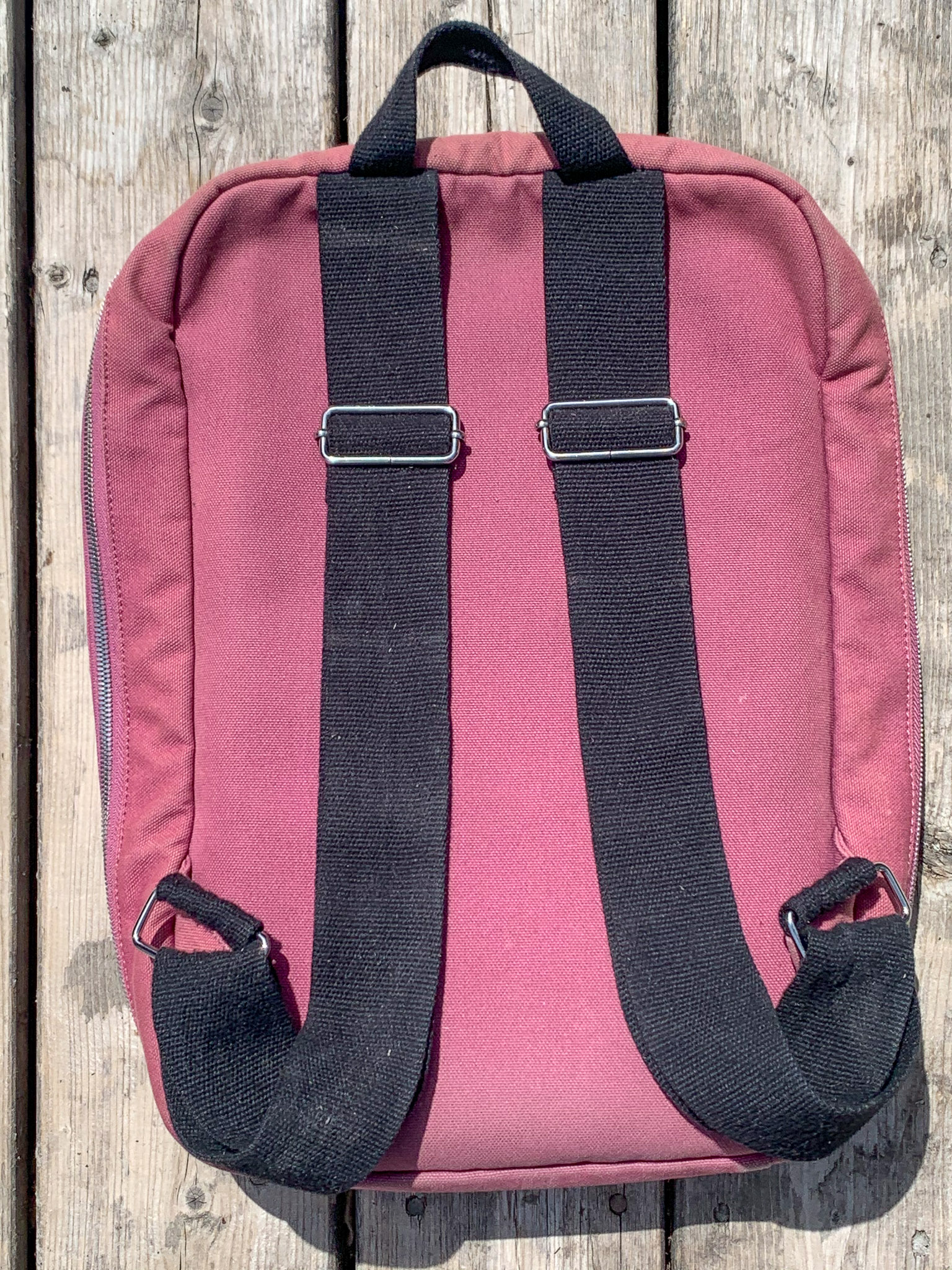 Baron Fig Bag Back View